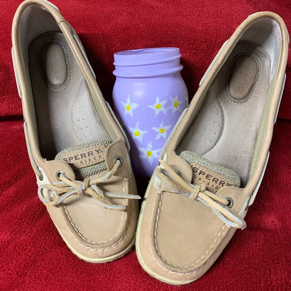 Sperry - Picture 2 of 6
